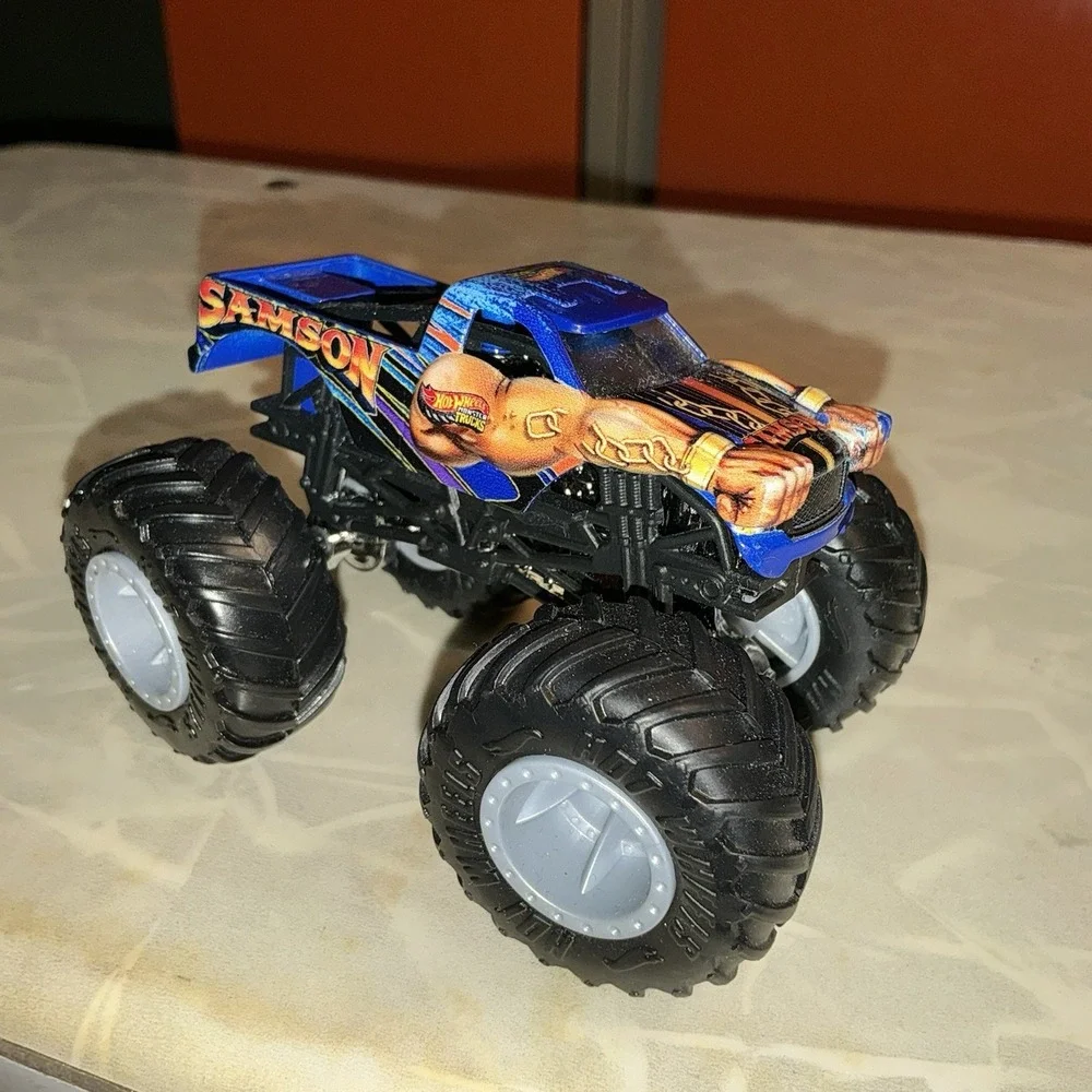 Hot Wheels Monster Truck Samson Diecast 1:64